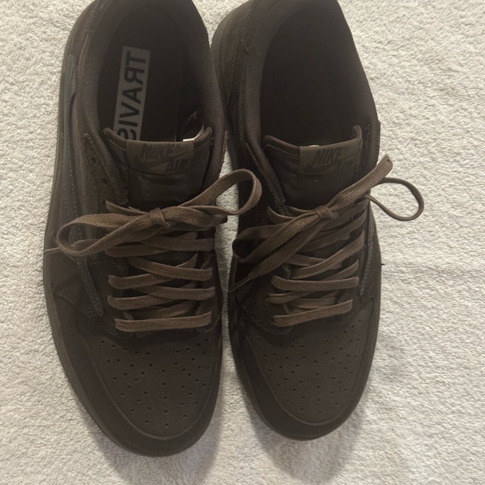 Nike Men's Chocolate Brown Sneakers